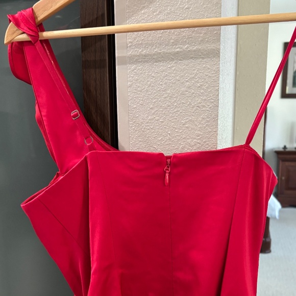 BCBGMaxAzria "Jonesy" One-shoulder Ruffled Mini Dress - Ruby Red Size 4 - Picture 10 of 16